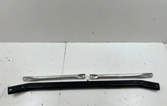 BMW M5 Top upper radiator support slam panel 7200690 7180316 7180315