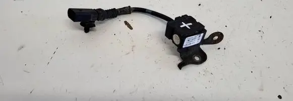 Volkswagen Touareg I ESP acceleration yaw rate sensor 7L0907673 15179200172