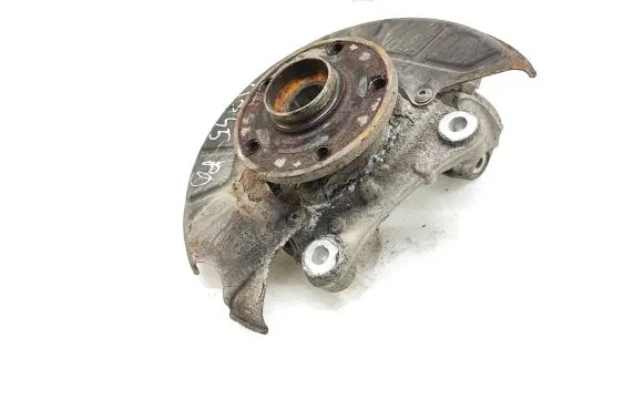 Volkswagen PASSAT B7 Front wheel hub spindle knuckle