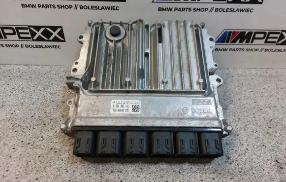 BMW 3 F30 F35 F31 Engine control unit/module ECU 8680945