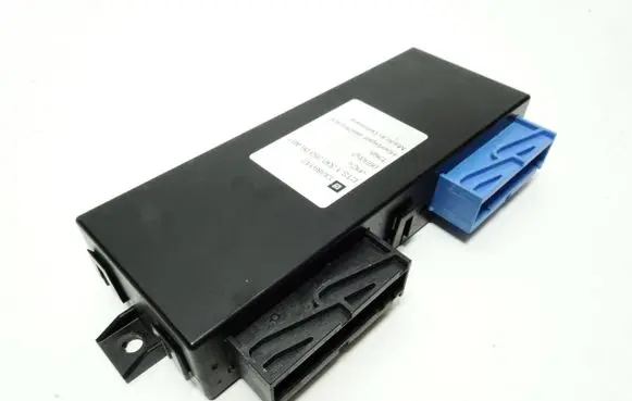 Opel Astra H Convertible roof control unit 13289142 13302530601 066052
