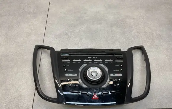 Ford Kuga II Head unit multimedia control CV4T18K811SA
