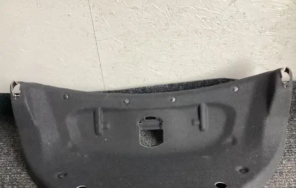 Mercedes-Benz CLS C218 X218 Tailgate trim A2186940025 11812484J 00009F08