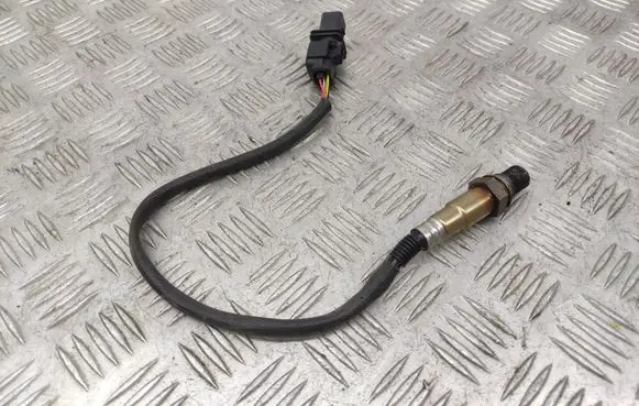Audi A4 S4 B8 8K Lambda probe sensor 1522661 13629168