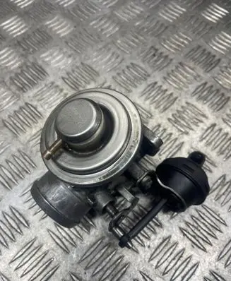 Skoda Superb B5 (3U) EGR valve 038131501G 062520001