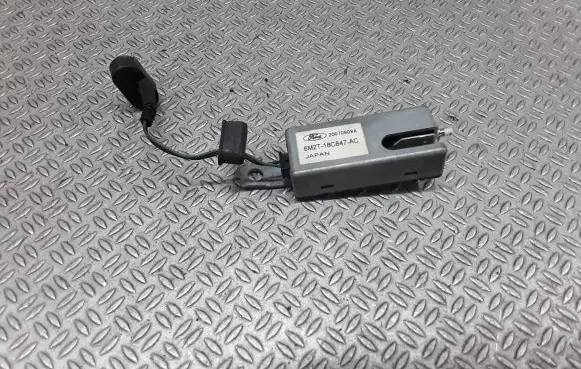 Aerial antenna amplifier