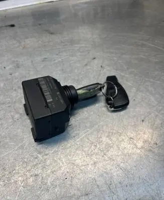 Mercedes-Benz ML W164 Ignition lock 1645450708 33002804 003177971606152