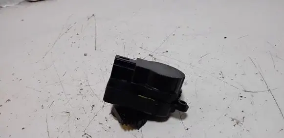 Ford C-MAX II Air flap motor/actuator AV6N19E616AA
