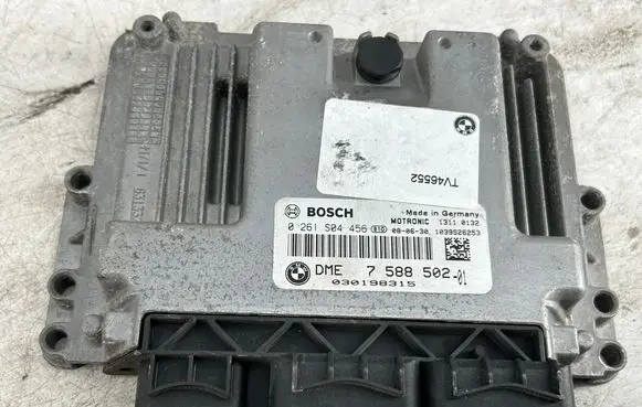 Mini One - Cooper Coupe R56 Engine control unit/module 0261S04456 7588502 030198315