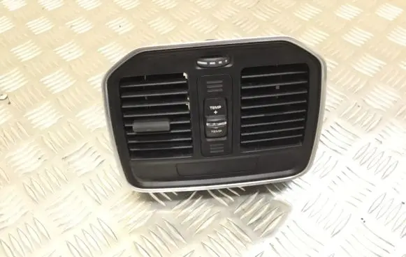 Porsche Macan (95B) Rear air vent grill 95B907049K 95B864298A