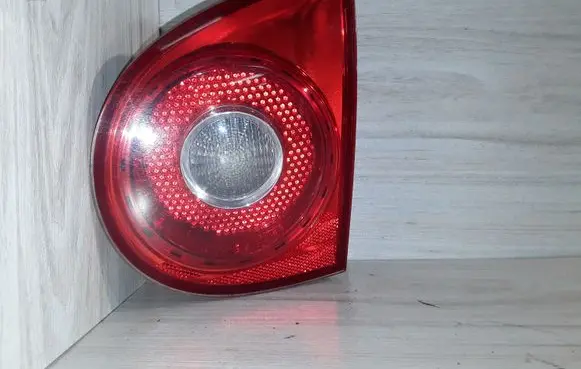 Volkswagen Golf V Tailgate rear/tail lights 1K6945094J