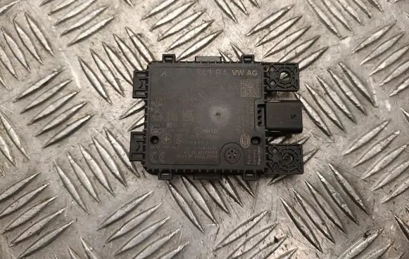 Audi Q5 SQ5 GU Blind spot module 95C907541BA