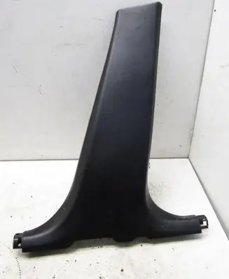 Suzuki Swift III (C) pillar trim 76231-52R0