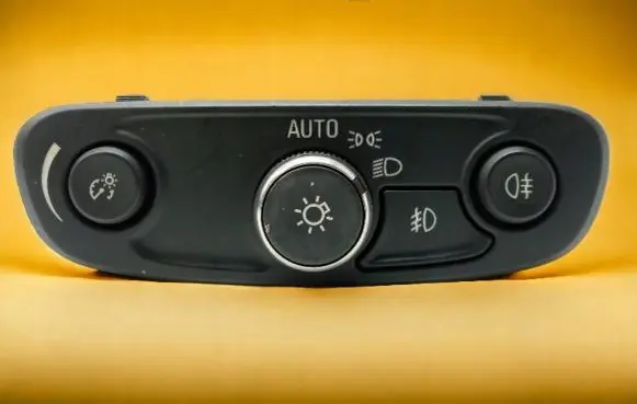 Opel Insignia B Light switch 84215920