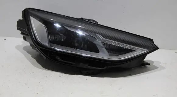 Audi A4 S4 B9 8W Headlight/headlamp 8W0941012 030111723200 LE18A6423