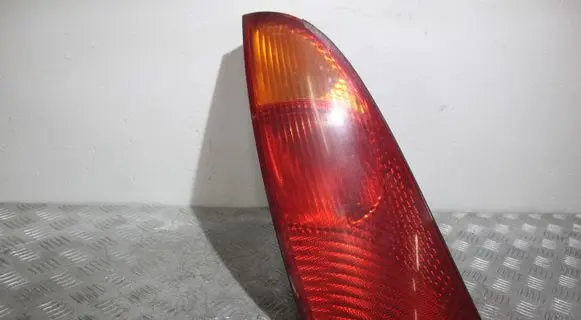 Ford Focus Rear/tail lights XS4113405A