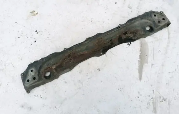 Lexus IS 220D-250-350 Radiator support slam panel