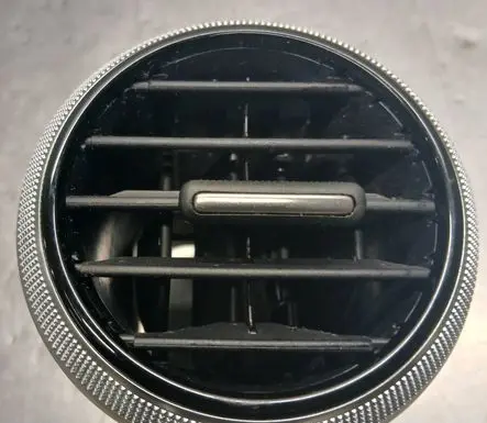 Audi A3 S3 8P Dash center air vent grill 8P0820901F