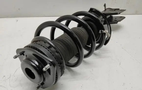 Chrysler Pacifica Front shock absorber/damper NO92328380 SA333944R