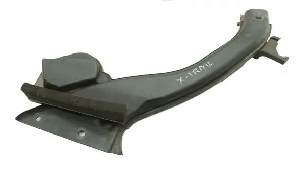 Nissan X-Trail T32 Intercooler air guide/duct channel