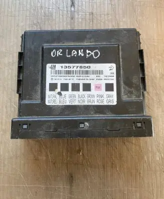 Chevrolet Orlando Comfort/convenience module 13577850 F00HJ00727