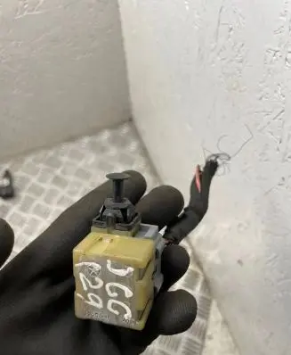 Jeep Grand Cherokee (WJ) Brake pedal sensor switch 04671336