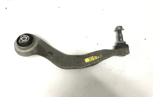 BMW 5 G30 G31 Front lower control arm/wishbone 6861162