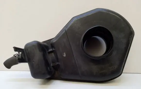 Nissan Murano Z50 Intake resonator 9Y504