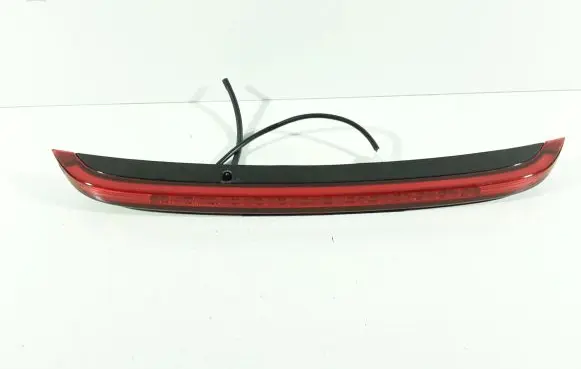 KIA Xceed Third/center stoplight 92700J7300