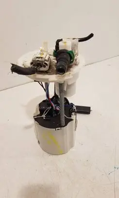 Opel Mokka X In-tank fuel pump 13516844