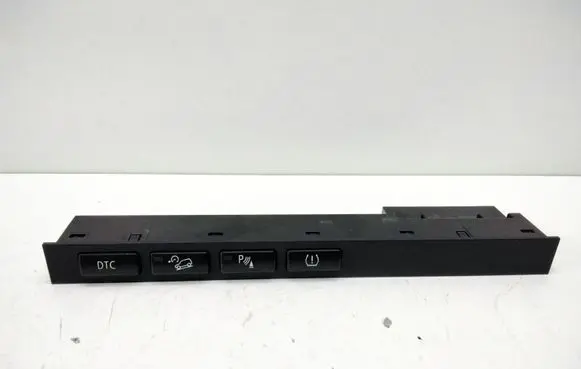 BMW X3 E83 DTC switch 3427955
