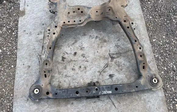 Suzuki Kizashi Front control arm 4580057L01