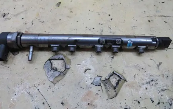 Toyota Auris E180 Fuel main line pipe 851416601