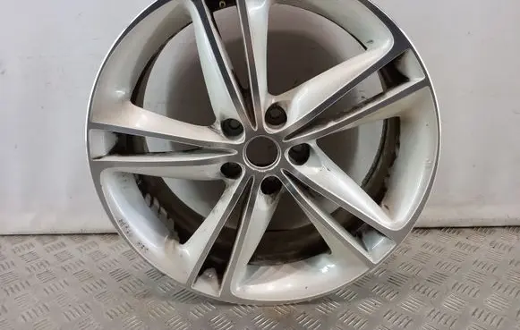 R19 alloy rim