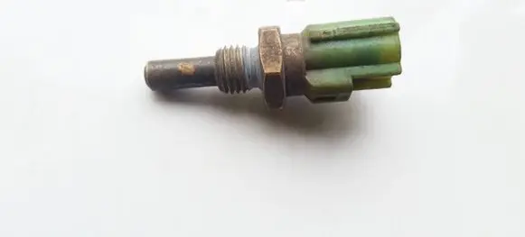 Toyota Avensis T220 Coolant temperature sensor 8942220010 89422-20010