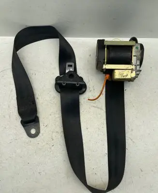 Citroen Xsara Front seatbelt 049023