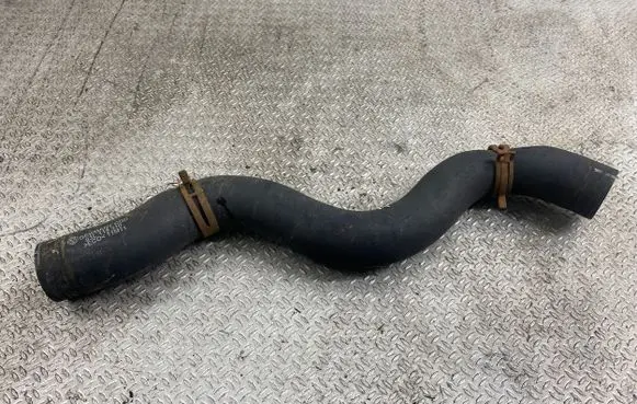 Volkswagen Crafter Oil fill pipe 03L115310