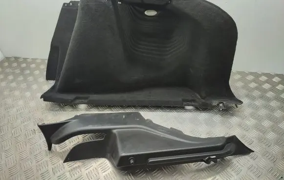 Land Rover Range Rover Evoque L538 Trunk/boot lower side trim panel 
