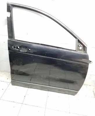 Honda CR-V Front door