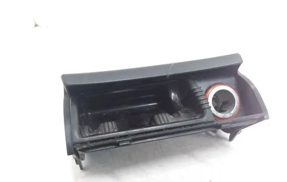Ashtray (front)