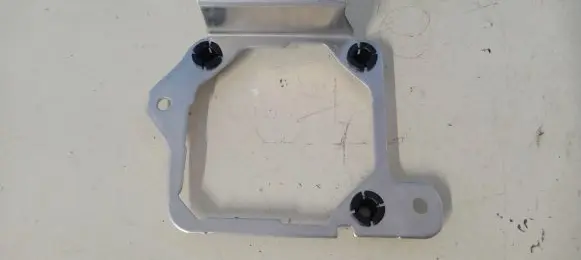 Audi Q7 4M Distronic sensor bracket 4M0907574A