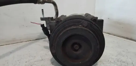 KIA Sorento Air conditioning (A/C) compressor (pump) 977013E350