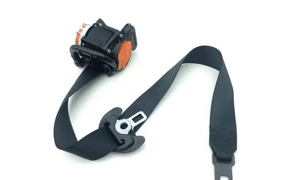 Nissan Qashqai Front seatbelt ECER1606