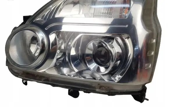 Nissan X-Trail T31 Headlight/headlamp
