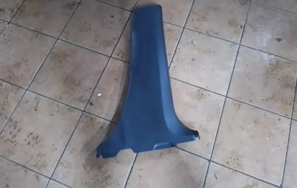 Toyota Prius+ (ZVW40) (B) pillar trim (bottom) 6241347060