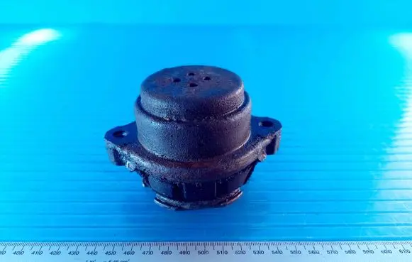 Audi A6 S6 C5 4B Gearbox mount 4B0399151M