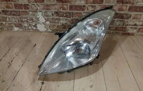 Suzuki Swift II Headlight/headlamp
