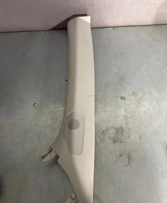 Renault Captur II Other sill/pillar trim element 769123849R