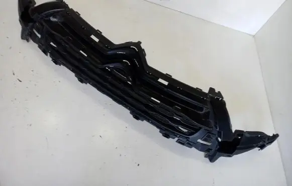 Citroen DS4 Front bumper mounting bracket 9688185377