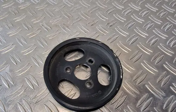 Audi A8 S8 D3 4E Power steering pump pulley 077145255H